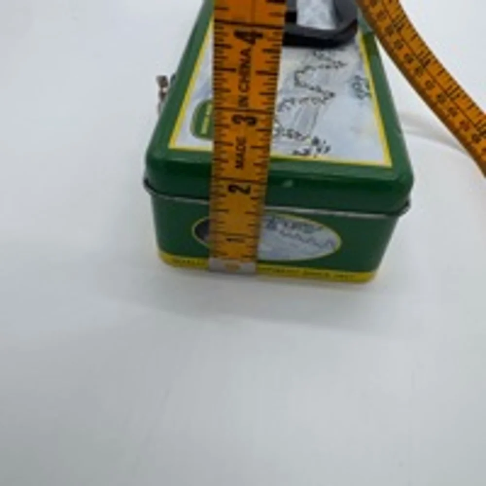 John Deere VINTAGE 2005 Toolbox Pencil Case Green Metal Tractor Theme